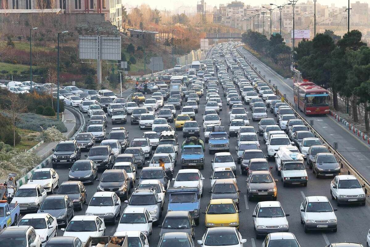 تردد این خودروها در تهران از شنبه ۱۵ آذر ۱۴۰۴ ممنوع شد