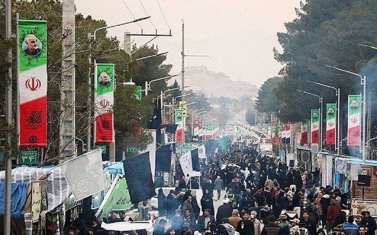 فوری| شهادت حداقل ۲۰ نفر در انفجار گلزار شهدای کرمان؛ حمله تروریستی یا انفجار کپسول گاز؟