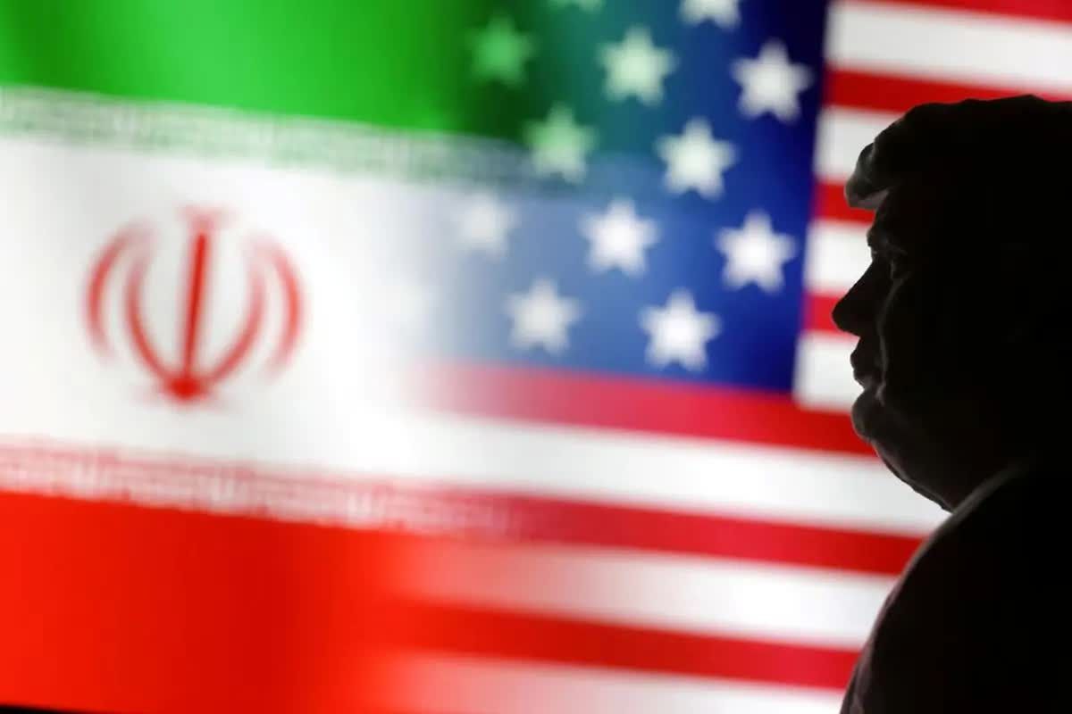 خبرنگار وال‌استریت ژورنال: اظهارات آمریکایی‌ها درباره تعهدات هسته‌ای ایران گمراه کننده است