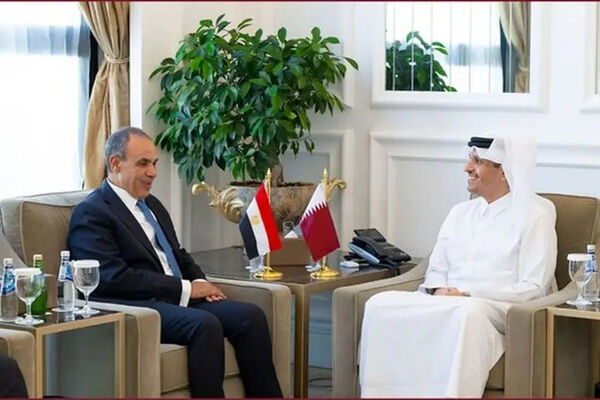 گفت‌وگوی وزرای خارجه مصر و قطر/ آل ثانی: اگر اروپا به کاهش تنش در خاورمیانه توجه نکند، پیامد‌های آن دامن همه را می‌گیرد/ رایزنی با همتای مصری درباره گزینه‌های جایگزین برای زنجیره‌های تأمین