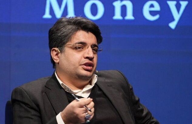 افزایش ۴۳۰۰ درصدی قیمت پراید در دو دهه؛ اگر با تورم کشورهای عادی محاسبه می‌شد قیمت امروز پراید حدود ۲۰تا۲۲ میلیون تومان بود، نه صدها میلیون تومان!