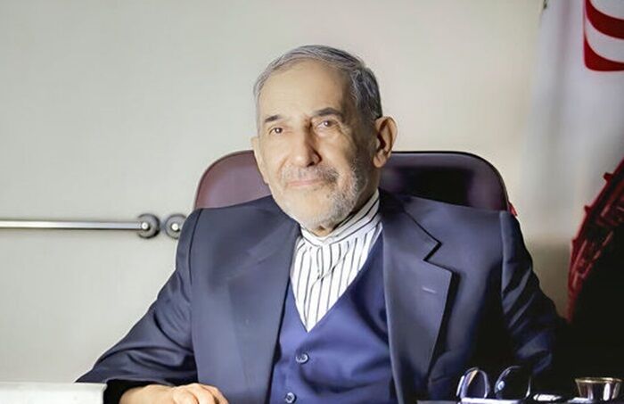 ولایتی: ایران در مرکز نظم نوین جهانی ایستاده است