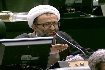 تکذیب سلیمی در خصوص خبر بررسی طرح خروج از NPT در نشست فردای مجلس