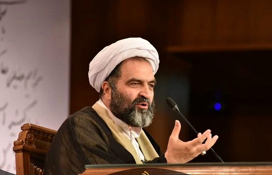 درسی که 30 سال تدریس شده، بی‌اعتبار شده! به احدی هم پاسخگو نیستند