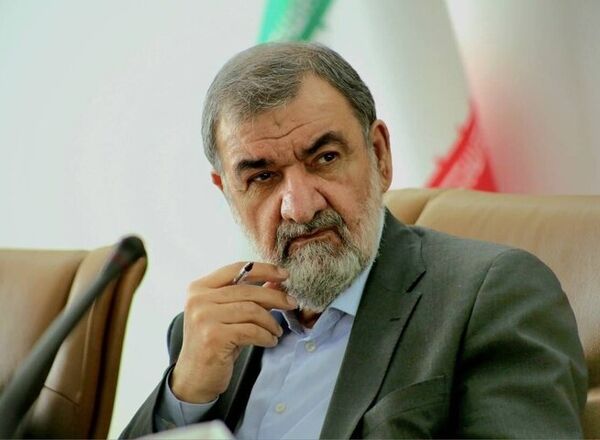 دبیر شورای عالی امنیت ملی برای آمریکا شرط و شروط گذاشت