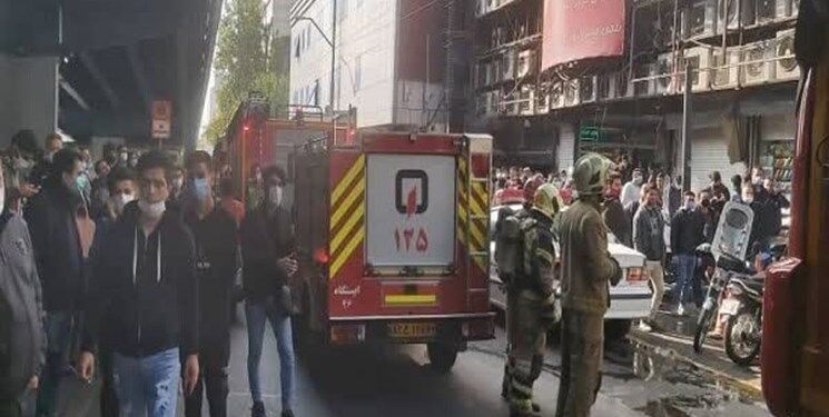 توضیحات سخنگوی سازمان آتش‌نشانی درباره آتش‌سوزی پاساژ علاءالدین