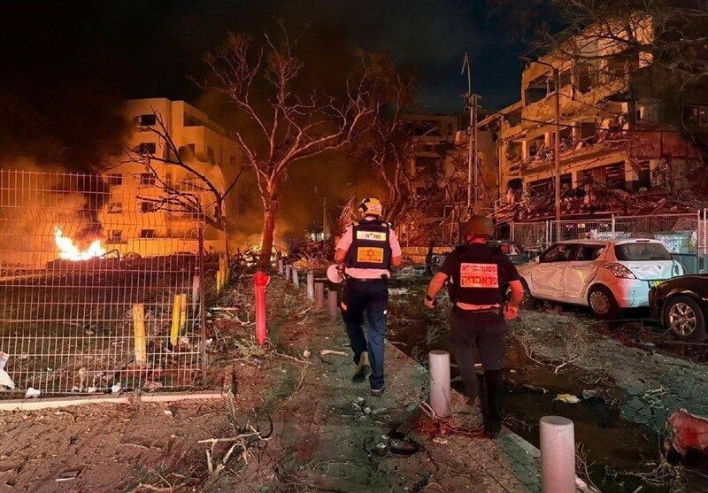 رسانه‌های عبری: از زمان آغاز عملیات «وعده صادق ۳»، ایران تاکنون ۳۷۰ فروند موشک بالستیک و بیش از ۱۰۰ فروند پهپاد به اهدافی در این رژیم شلیک شده