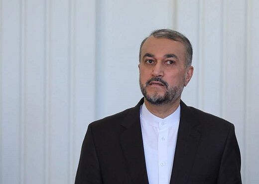 پول بلوکه شده‌ای در هیچ کشوری نداریم؛ صحبت‌هایی مانند نفت در مقابل غذا درست نیست