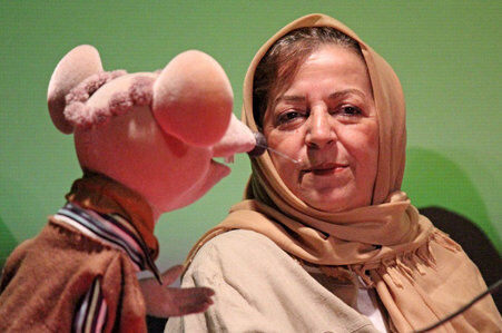 از مرضیه برومند تقدیر شد