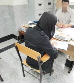 ازدواج موقت پرستار قلابی با مرد ثروتمند برای اجرای نقشه سرقت