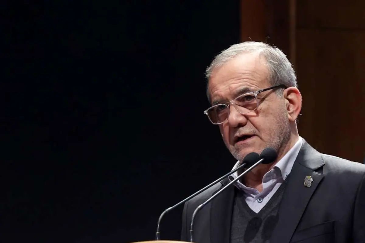 پزشکیان: فیلترینگ بدترین چیزی است که در مملکت گرفتار آن هستیم؛ دستور دادم سیم‌کارت‌هایی که سفید است، سیاه شود تا بفهمند آن‌ها که سیاه هستند، چه بلایی به سرشان می‌آید