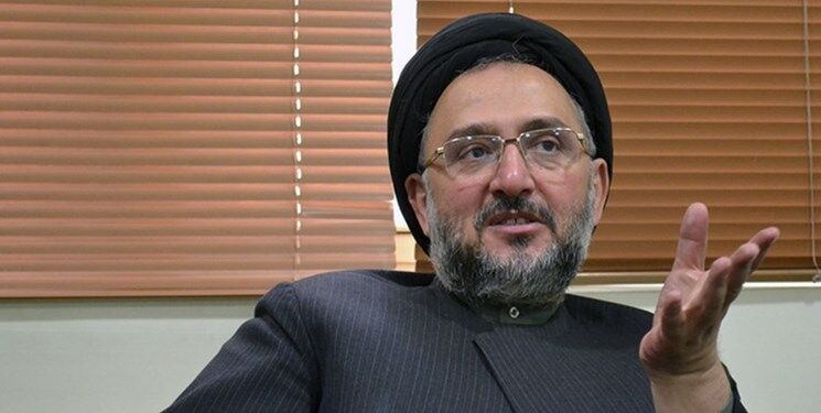 برای این روحانی پیامک تذکر حجاب آمده+تصویر