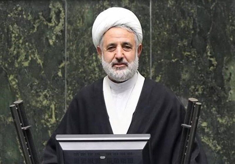 لازم نیست که در جا و مقطعی به شرارت‌های غرب پاسخ دهیم؛ به تدریج جواب دندان‌شکن می‌دهیم