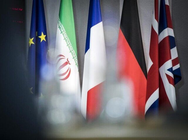 احمد شیرزاد: اروپا تصمیم خود را بری بازگرداندن قطعنامه‌های ضدایرانی گرفته؛ آمریکا هم به شدت بر این موضوع تأکید دارد