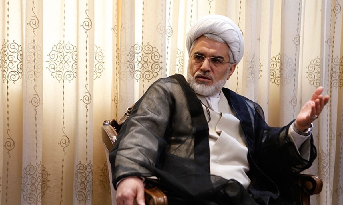 تصویر کمتر دیده شده از هم‌نشینی عبدالله نوری با آیت‌الله منتظری