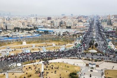 ارتش - 22بهمن - چتر بازی - چتربازی
