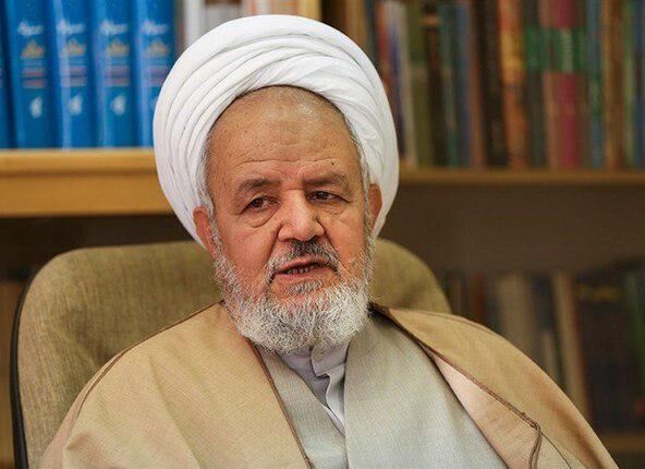 فقط انقلاب اسلامی است که چهار مرحله انقلاب را طی کرده