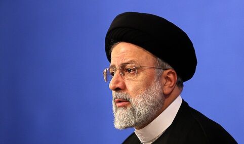 عفو حکیمانه رهبر انقلاب از موضع اقتدار و پدرانه است