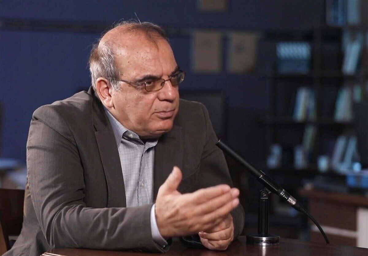 افرادی مانند سردار صنیع‌خانی با سابقه درخشان مطرود و مشتی رانتخوار مقرب‌اند