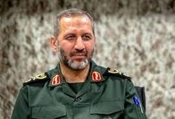 پیامِ سردار سیدمجید موسوی، فرمانده هوافضای سپاه: نه یک گام جلوتر و نه یک گام عقب‌تر، پس همراه با ولی خویش باشید/ پشتیبان ولایت فقیه باشید تا به مملکت شما آسیبی نرسد