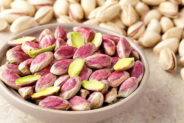 قیمت پسته کیلویی 450هزار تومان است