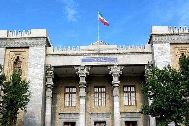 وزارت امور خارجه: تسهیلات لازم برای بازگشت محترمانه ایرانیان به وطن فراهم است