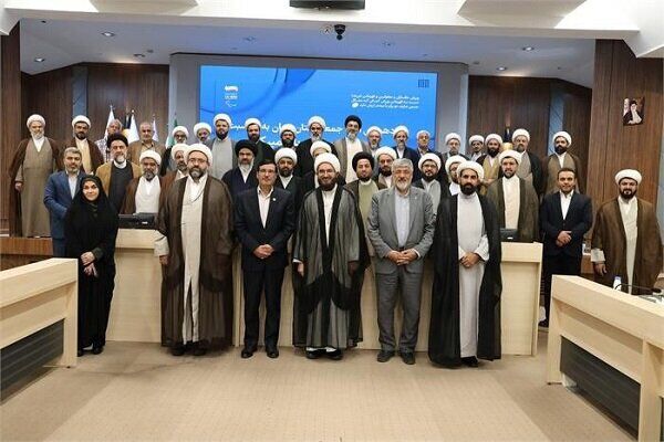 گردهمایی کمیته ملی پارالمپیک و ائمه جمعه استان تهران
