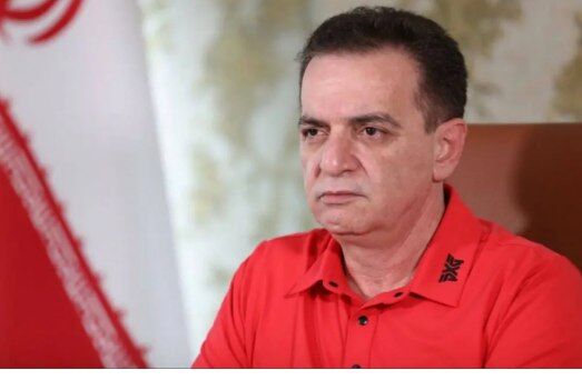 حضور محمدرضا زنوزی مالک باشگاه تراکتور سازی تبریز در مراسم وداع با پیکر رهبر شهید انقلاب در مصلی تهران و موکب باشگاه تراکتور و هواپیمایی آتا + عکس 