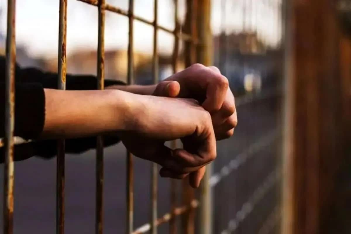 سفارت ایران در ابوظبی: ۵۵ ماهیگیر ایرانی بازداشت شده در امارات، به کشور بازمی‌گردند