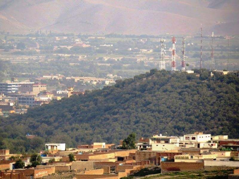 حملات هوایی پاکستان به سه ولایت افغانستان، ۱۳ کشته و ۱۴ زخمی برجا گذاشت
