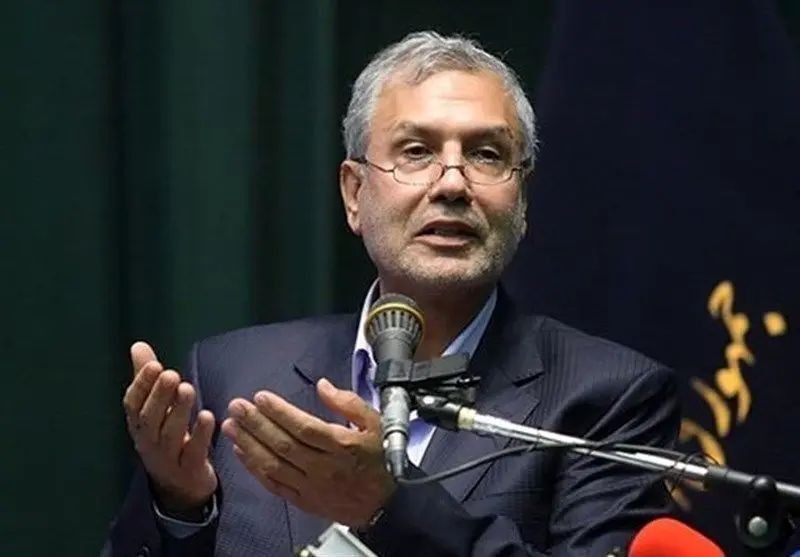 وفاداری در جغرافیای امروز یعنی تنها نگذاشتن کودکی به در روستای سیستان و بلوچستان که چشم به راه آموختن است