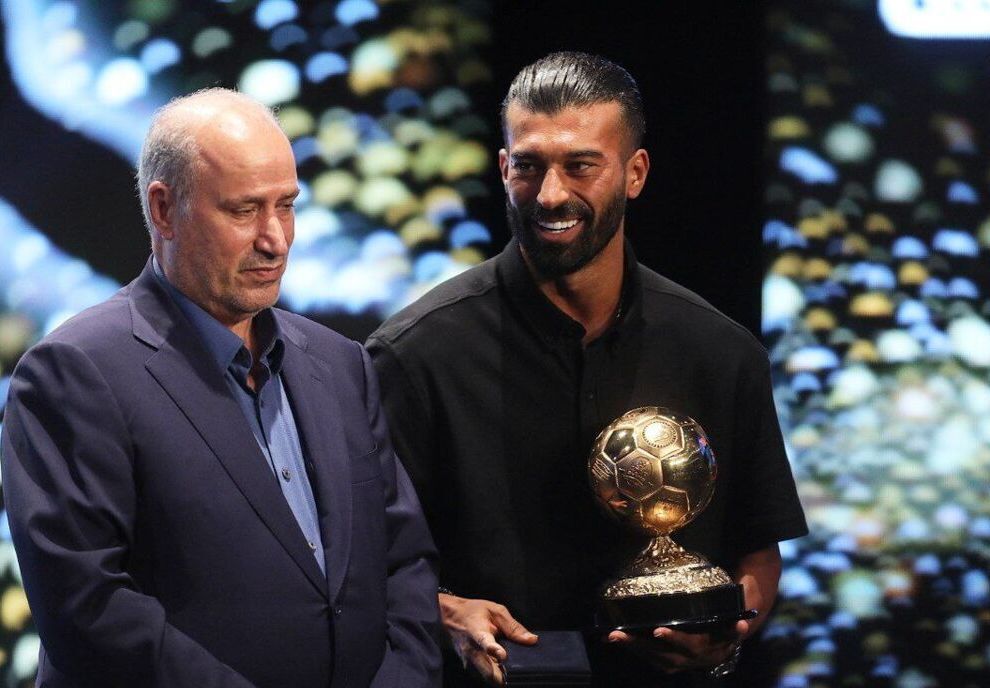 داداش زاده: انتخاب حسینی و رضاییان به عنوان بهترین‌ها بودار است!/ پرسپولیس تغییرات داشته و امسال می تواند سال استقلال باشد