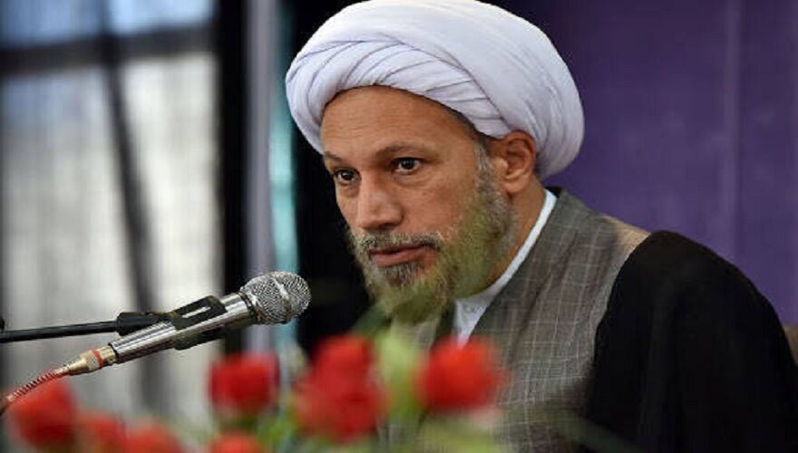 در دولت کارهای بزرگی انجام می‌شود؛ اما دیده نمی‌شود/ در هر مناسبتی به اسم مطالبه انتقاد می‌کنیم
