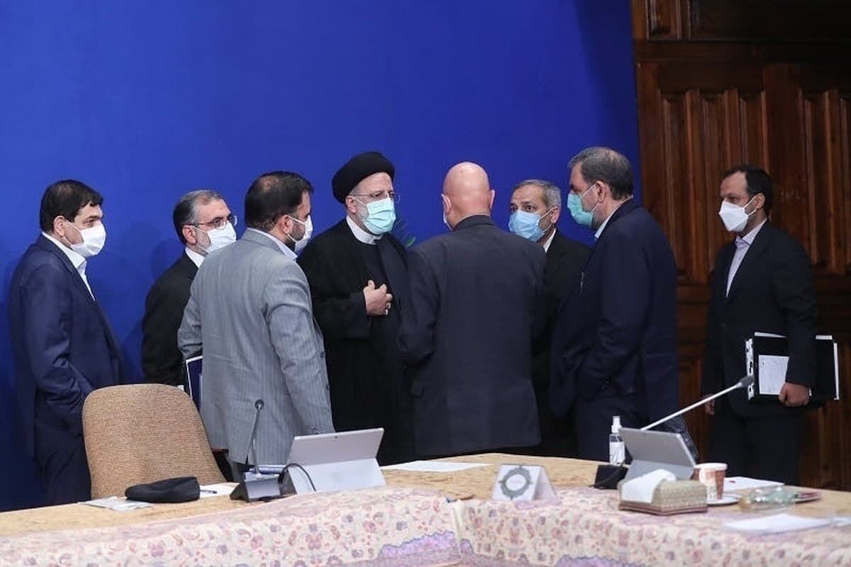 دولت رئیسی رکوردار برداشت از صندوق توسعه ملی؛‌ برداشت ۱.۱۲ میلیارد دلاری تنها در یک سال‌ و نیم!