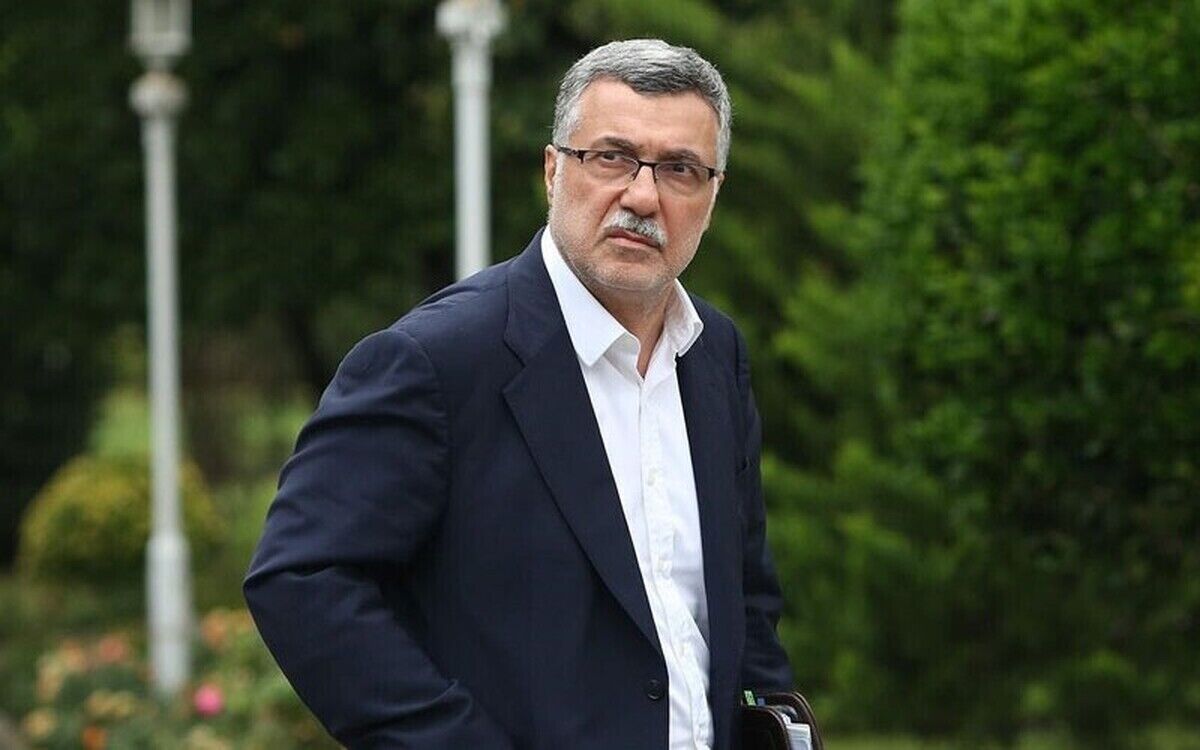 عذرخواهی وزیر بهداشت از رسانه‌ها 