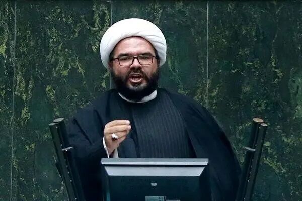 نیک‌بین: اقلیت حداقلی مجلس سروصدای بیشتری دارند / عده‌ای هنوز به دنبال تسویه حساب با قالیباف هستند
