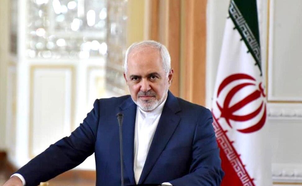 کیهان ظریف را «مامور دشمن» خواند!