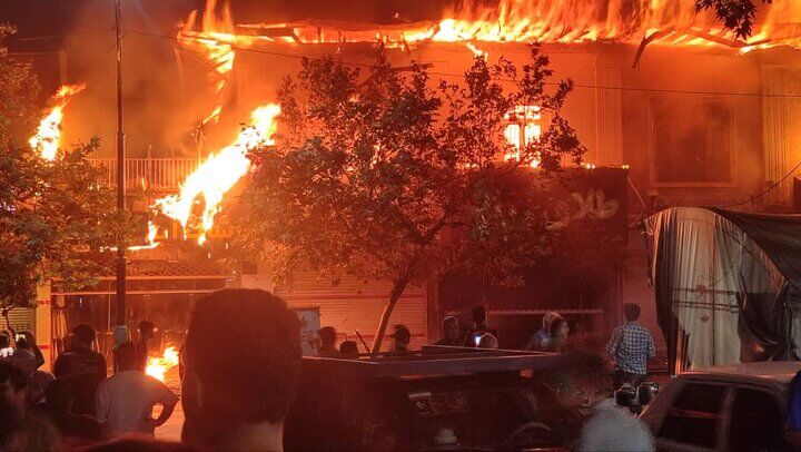 آخرین جزئیات آتش‌سوزی گسترده در گرگان؛ تحقیقات درباره علت حریق ادامه دارد