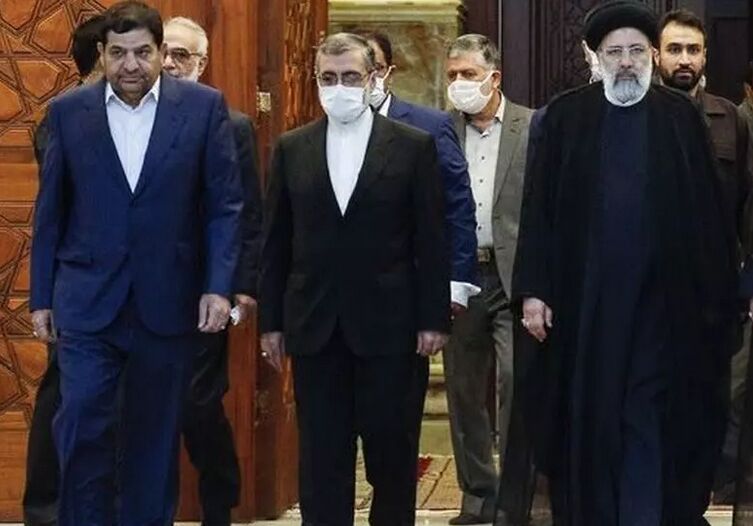 عادت بدی است که مسئولان هر انتقادی را خودتحقیری می‌خوانند؛ باشد قبول ما «خودتحقیر» شما مشکلات را حل کنید