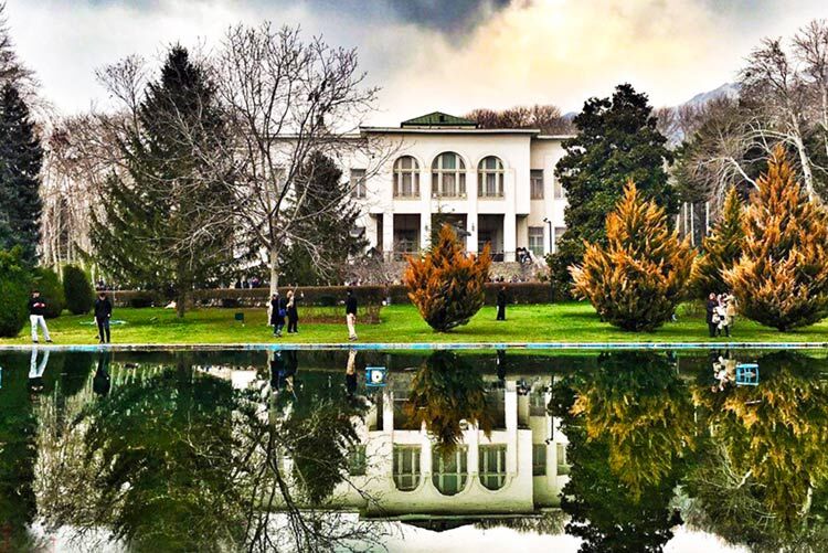 در داخل هیچ یک از موزه‌های کاخ سعدآباد لوله گاز وجود ندارد