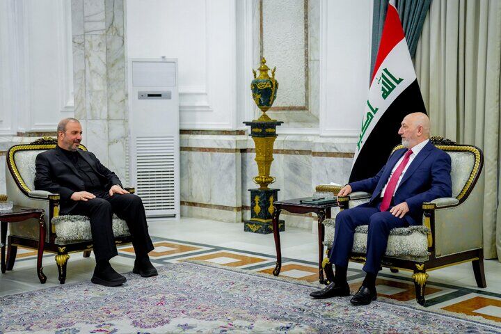 تأکید رئیس‌جمهور عراق و آل صادق بر اهمیت ادامه گفت‌وگوها و جلوگیری از خطرات جنگ در منطقه
