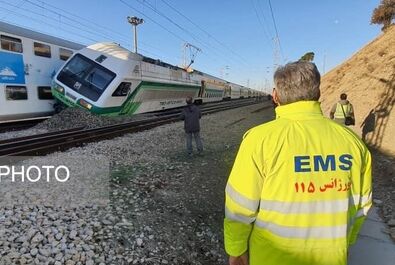 حادثه برخورد دو دستگاه قطار مترو کرج - تهران