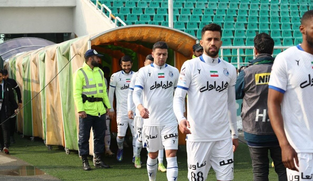 احضار بازیکن استقلال بخاطر انتشار یک استوری!