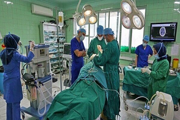 دبیر ستاد امر به معروف و نهی از منکر خبر داد: طراحی لباس حجاب برای برای بیماران در اتاق عمل!