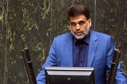 مردم ناتوانی کارگزاران را به پای انقلاب ننویسند؛ هر چه خیر و برکت است از انقلاب است