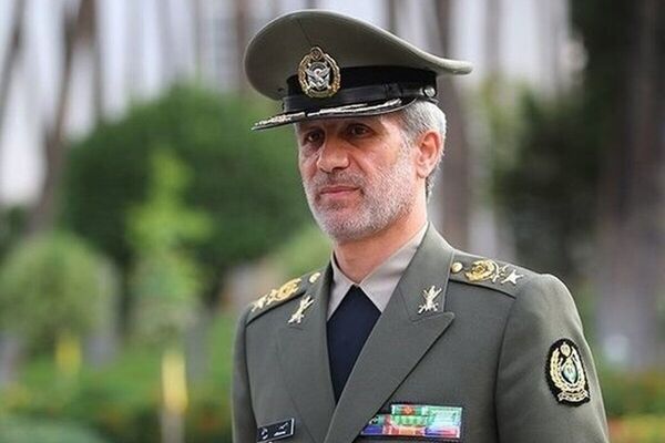 فرمانده کل ارتش: به هر اقدام دشمن، چندبرابر و با قدرت واکنش نشان خواهیم داد؛ این پیام بسیار روشن ما به جهان است / مرحله کنونی، دوره تثبیت پیروزی است