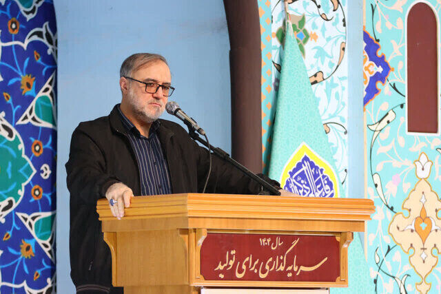 معاون سیاسی نیروی دریایی سپاه: دشمن تنها با دیدن قدرت عقب‌نشینی می‌کند/ در آستانه زایش جدید انقلابیم