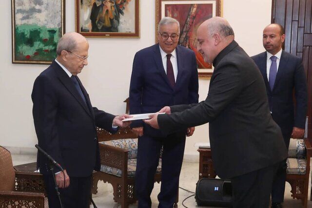 ژست خاص سفیر جدید ایران در لبنان+ عکس