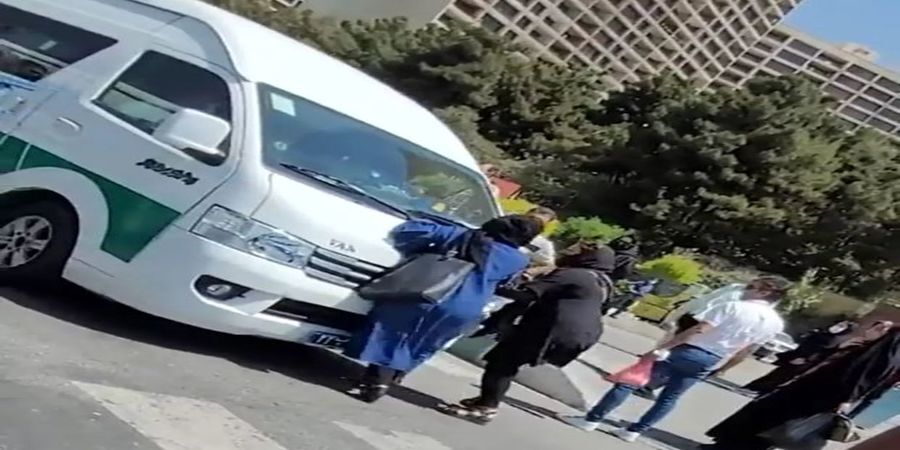 تیتر کنایه‌آمیز یک روزنامه از بازگشت گشت ارشاد + تصویر