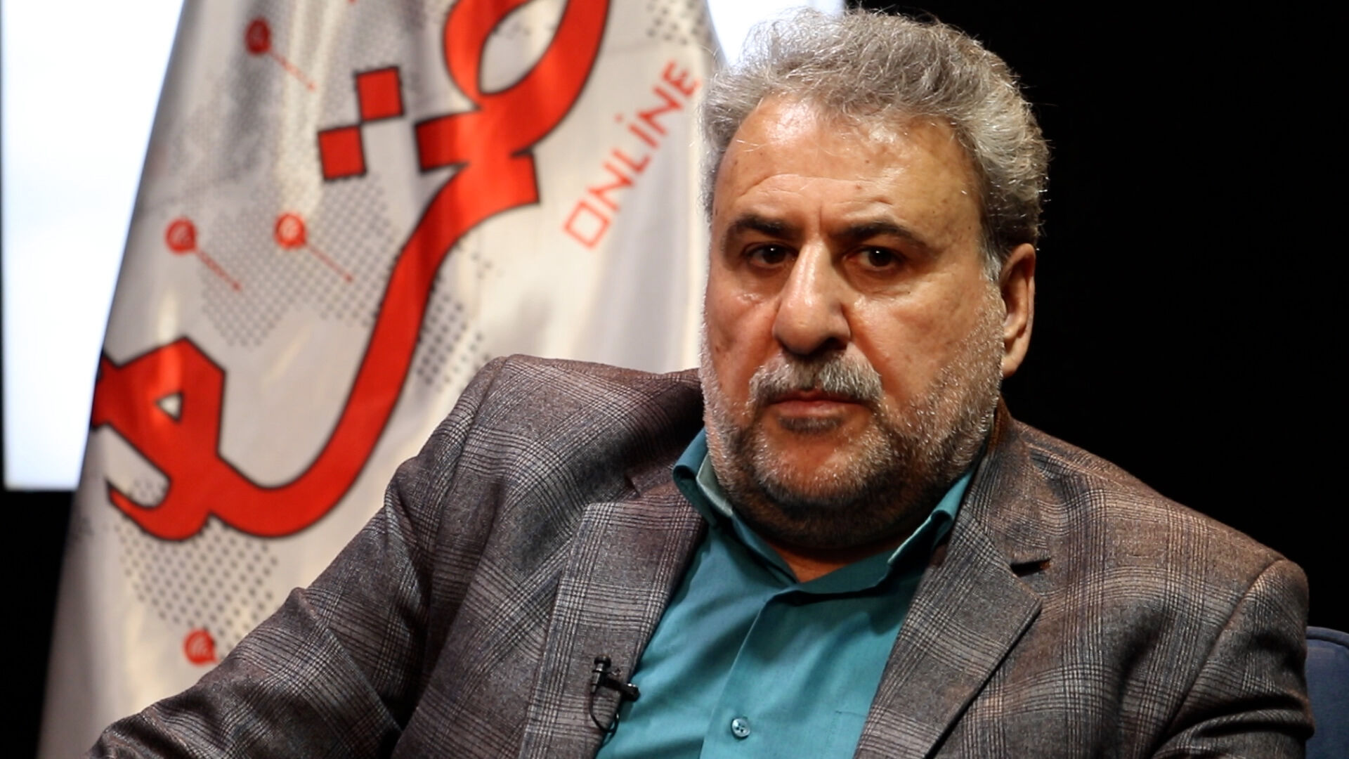 هر گونه تلاش برای لاپوشانی موضوع غرامت جنگی از عراق را خیانت می‌دانم/ اگر غرامت جنگ را نگیرید ممکن است در آینده مورد حمله قرار بگیرید